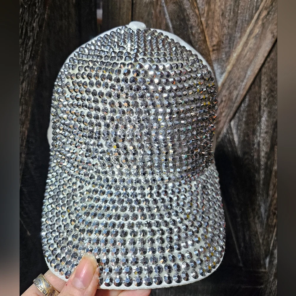 NWT White And Silver Rhinestone Trucker Baseball Cap